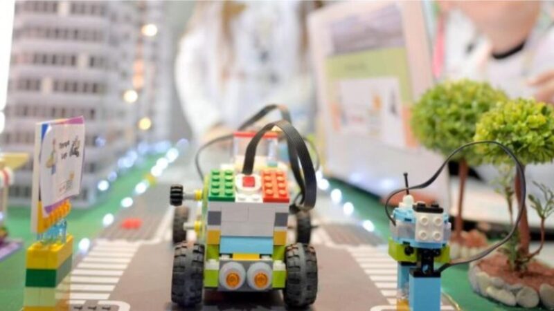 1o Φεστιβάλ Ρομποτικής των ΚΔΑΠ ”Μεγαλώνουμε Μαζί”