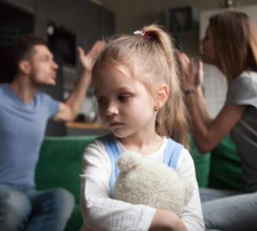 Όταν οι γονείς διαφωνούν σχετικά με τη διαπαιδαγώγηση των παιδιών τους